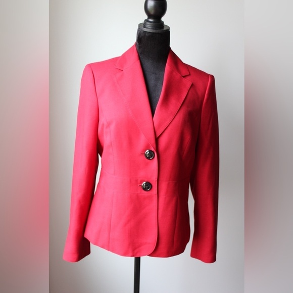 Evan Picone Jackets & Blazers - Evan Picone Vibrant Red Blazer